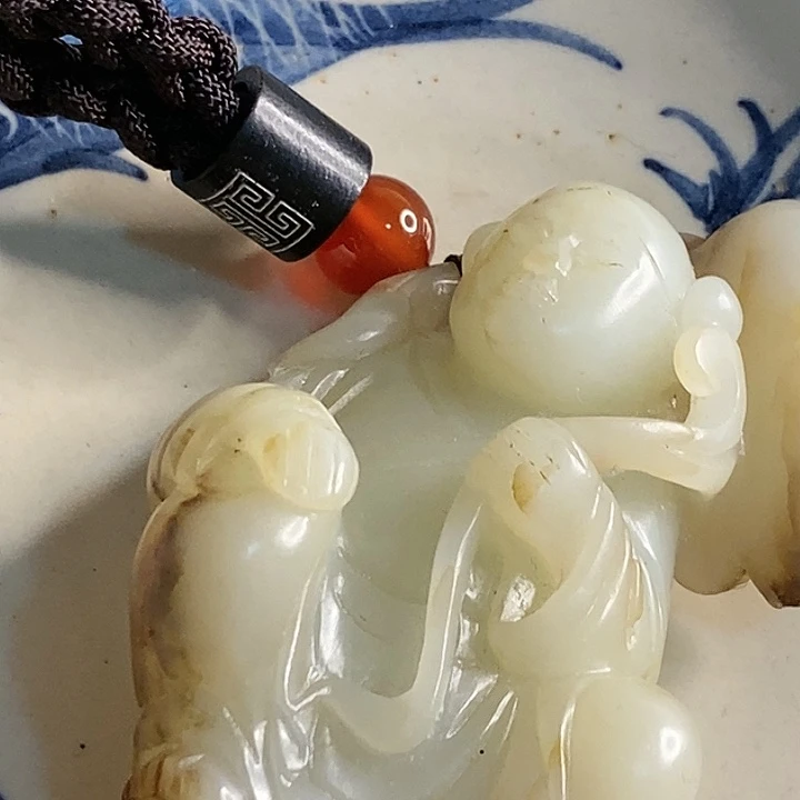 摆件赏**茗新号开播瓷器一个