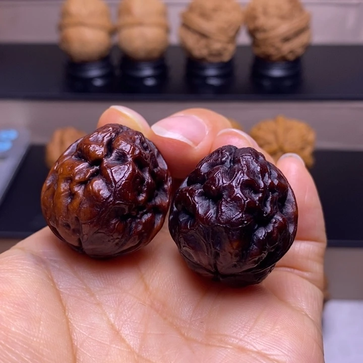 把件文玩核桃脑纹青蛙地闷31