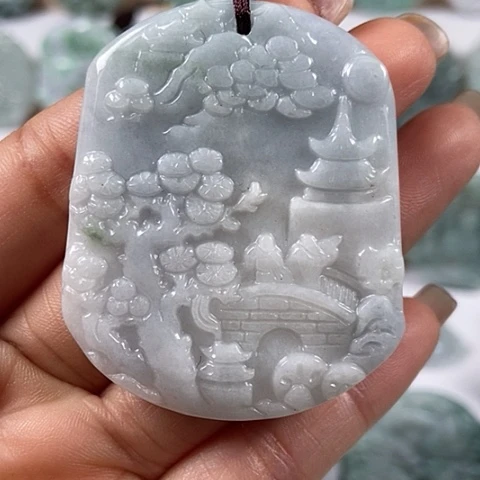 翡翠颈饰未镶嵌山水牌福利