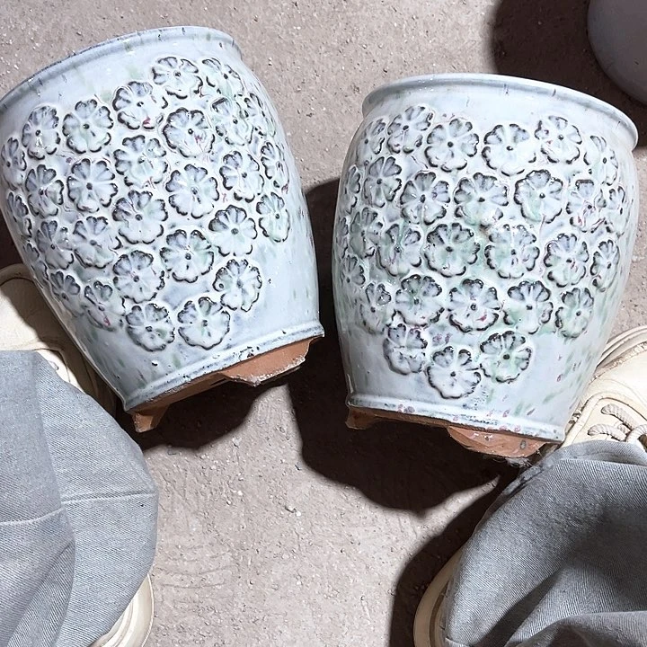 紫砂花盆口径18高度22两只正品