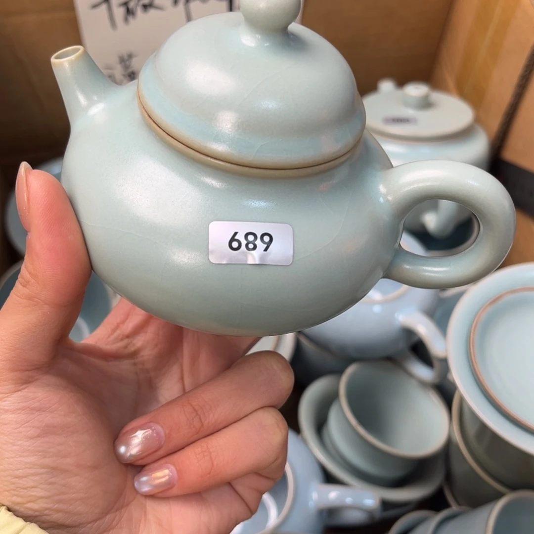 摆件陶铁**月689哈哈哈哈哈哈哈