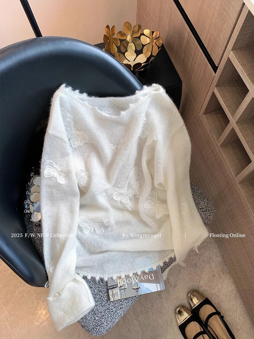 白色立体蝴蝶刺绣马海毛毛衣女2025秋季新款慵懒风温柔气质针织衫