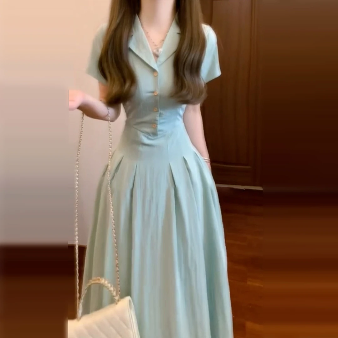 法式高级感绿色衬衫连衣裙子女夏季2025新款海边度假掐腰气质长裙