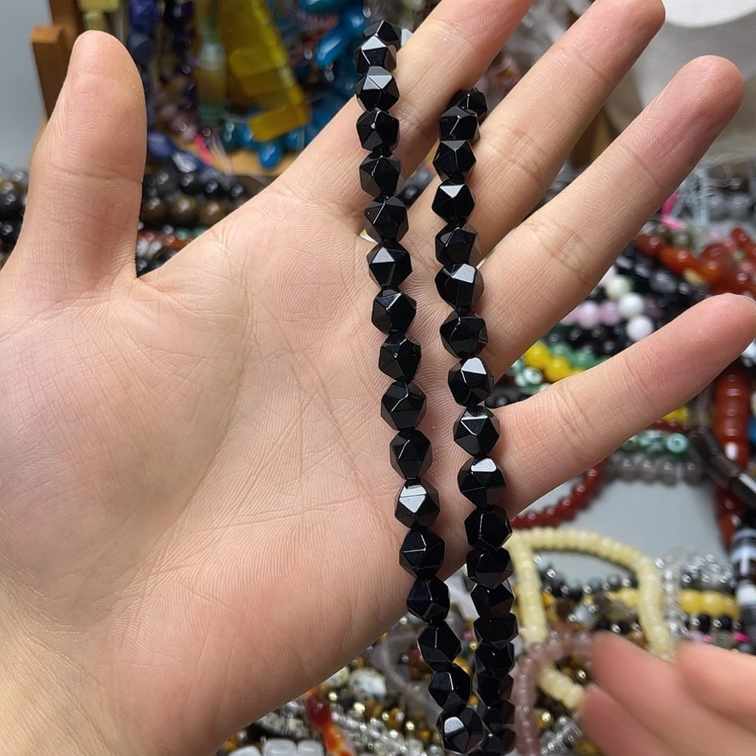 玛瑙/玉髓未镶嵌珠宝半成品卡9+黑玛万切一条