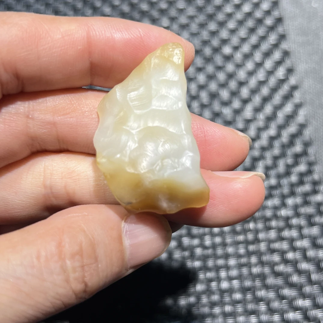 新疆和田玉戈壁料小精品