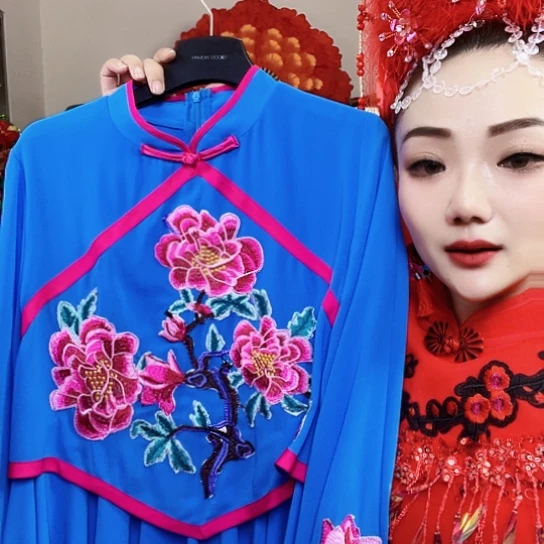 秧歌舞蹈表演艺术表演舞蹈