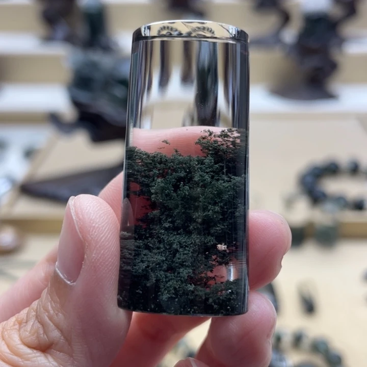 未镶嵌颈饰水晶绿幽灵吊坠