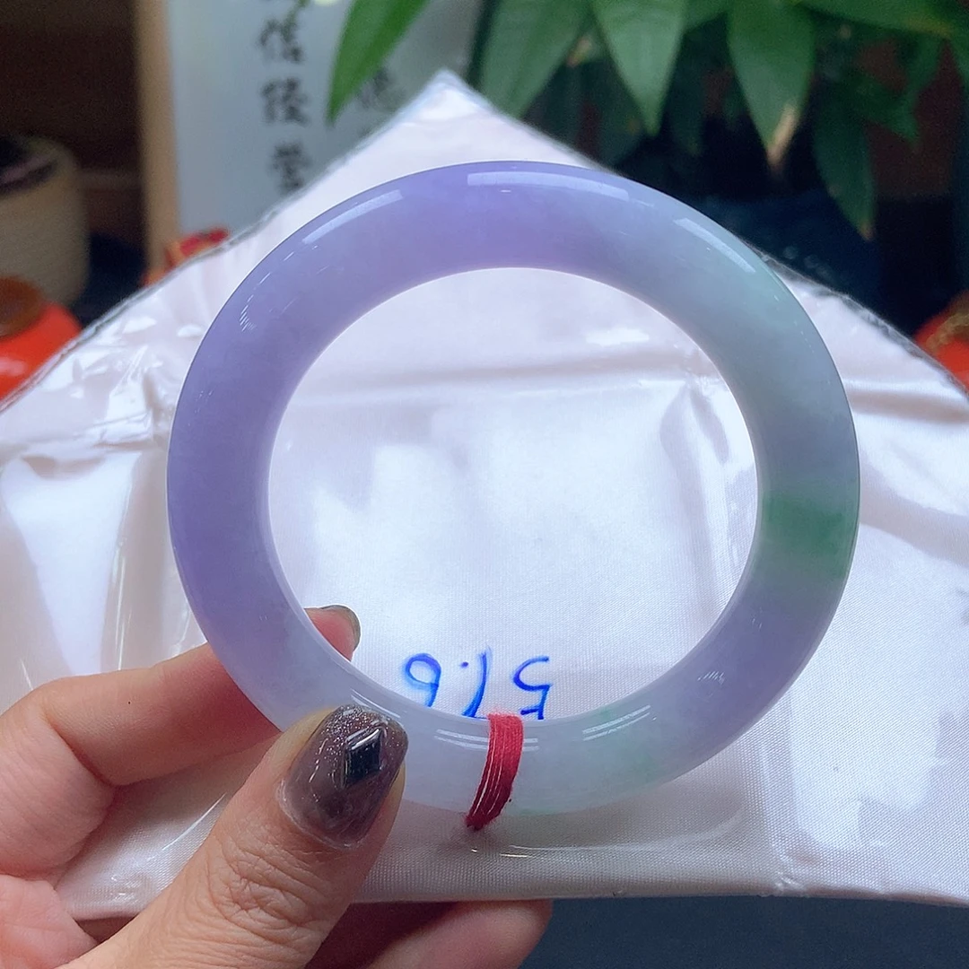 翡翠未镶嵌手镯68