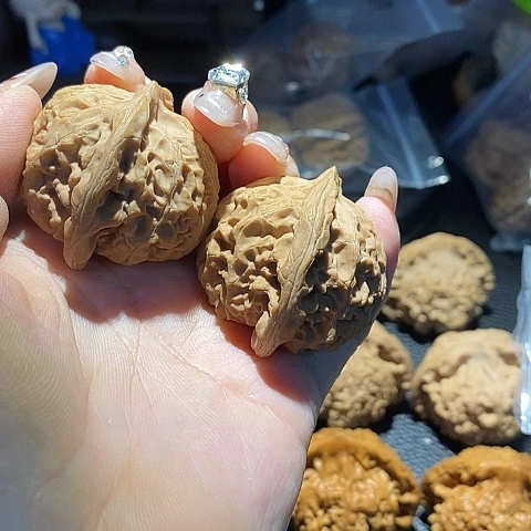 文玩核桃吊坠喜****?宫灯43