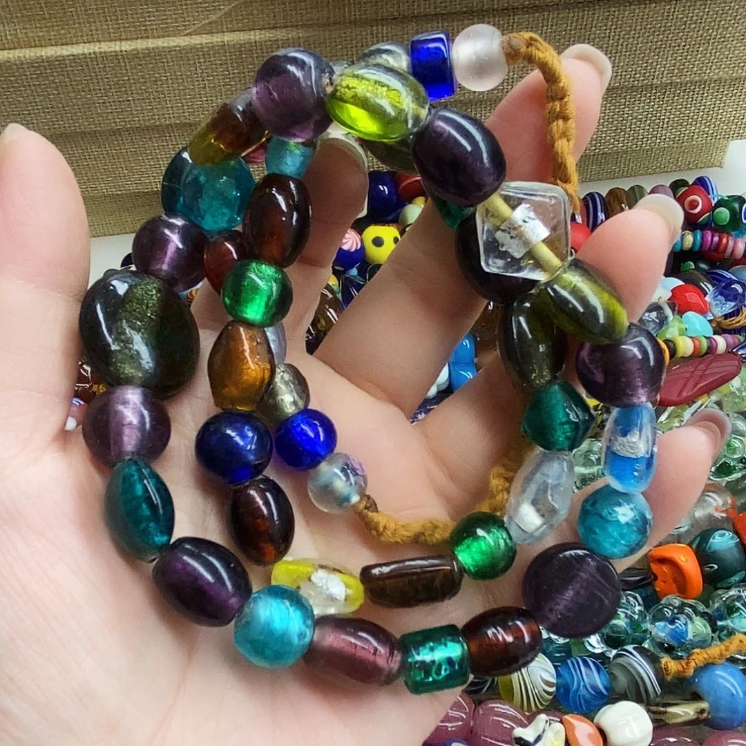 颈饰琉璃尼泊尔银箔多宝