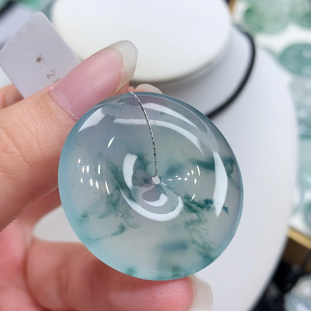 翡翠未镶嵌胸饰翡翠104，34.5/5.8