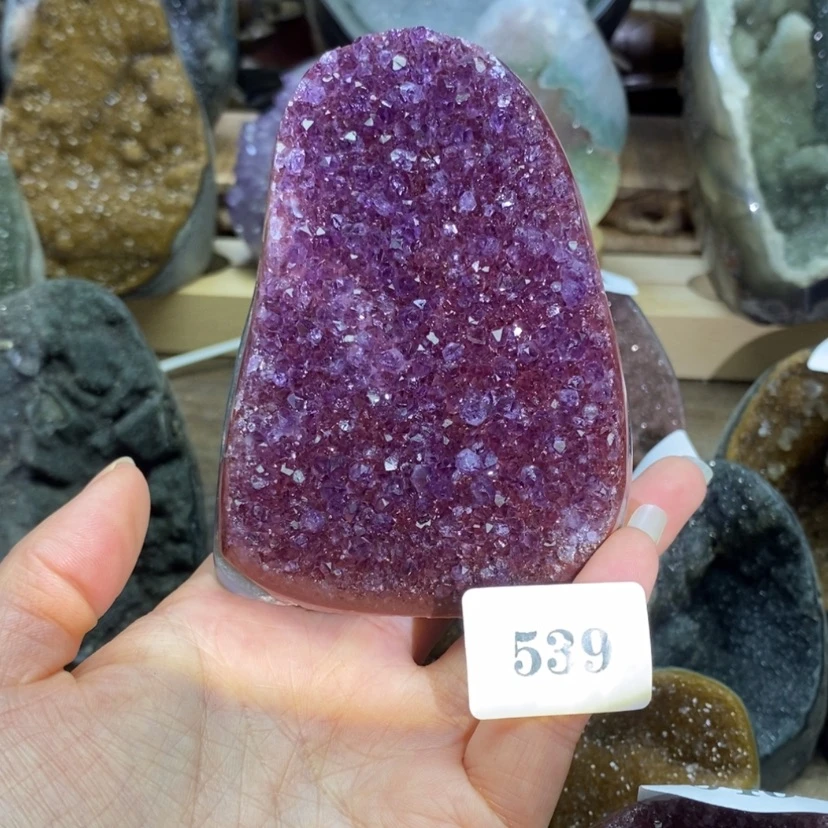 【闪购商品】未镶嵌大型摆件（非配饰）紫晶Y**士