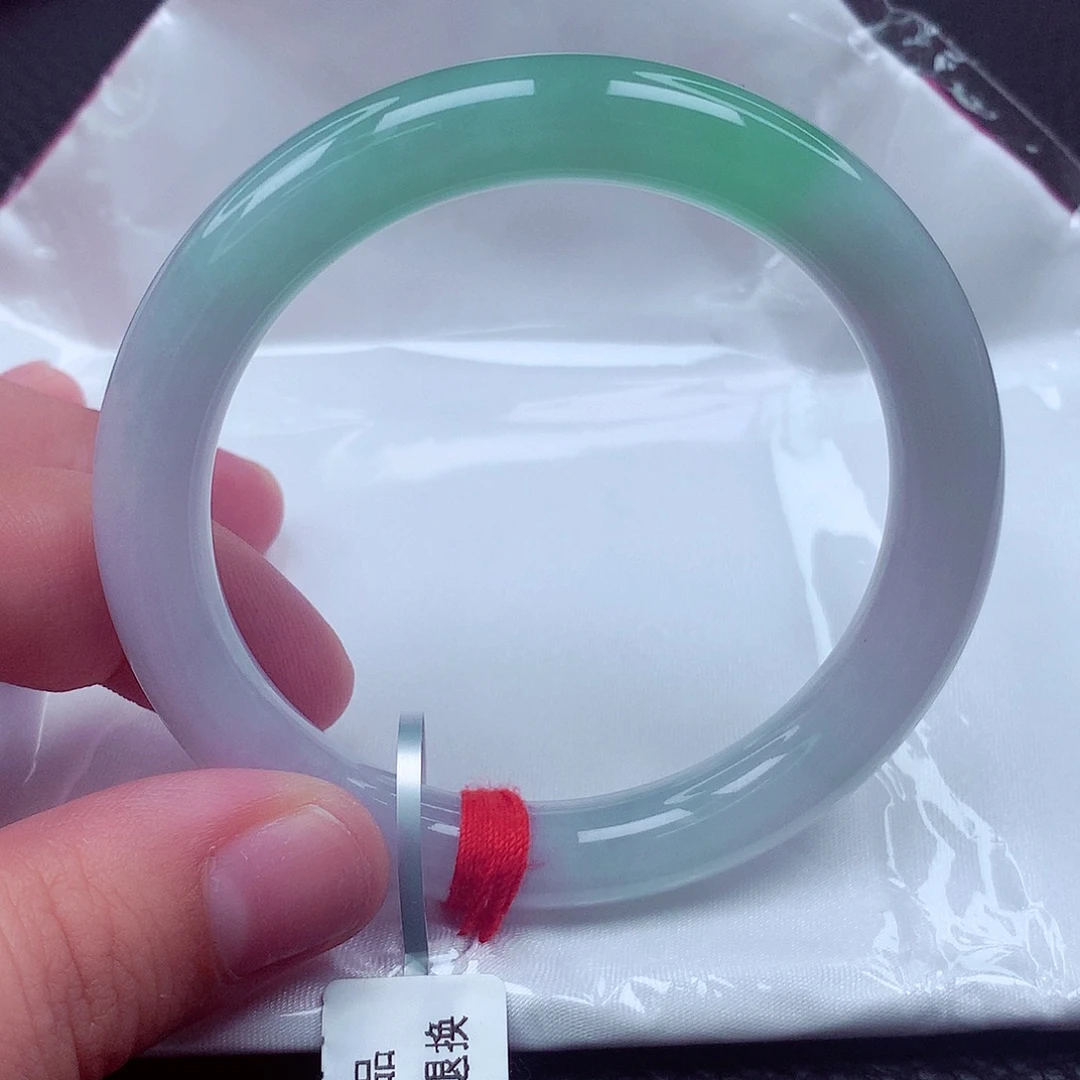 翡翠未镶嵌手镯天然缅甸翡翠A货