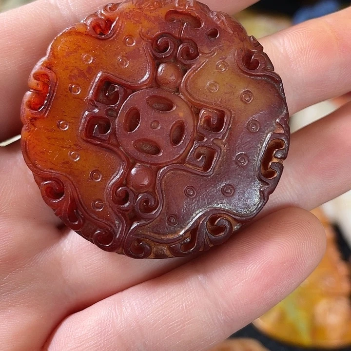 紫金钵盂菩提吊坠