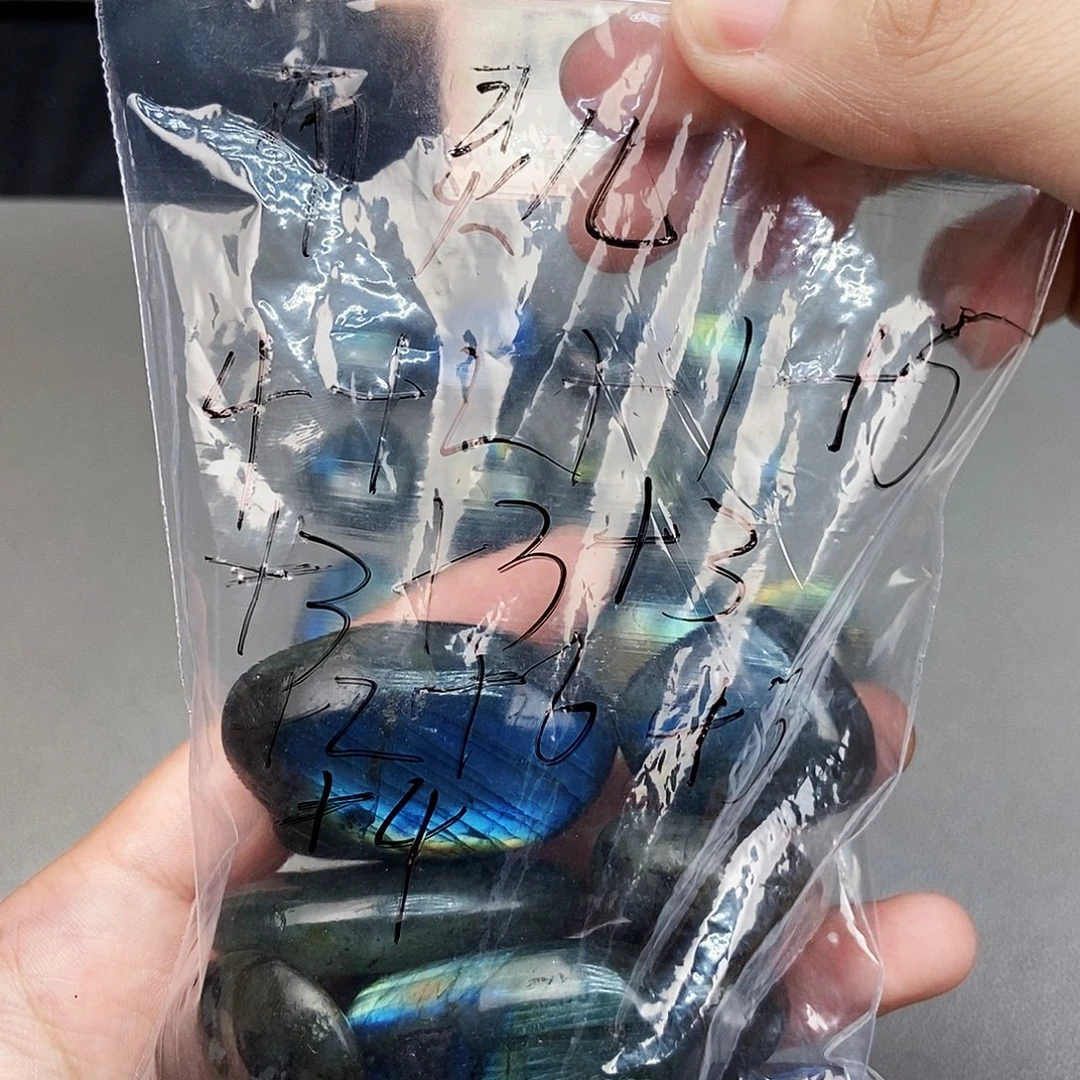 布***儿颈饰银S925镶嵌紫晶