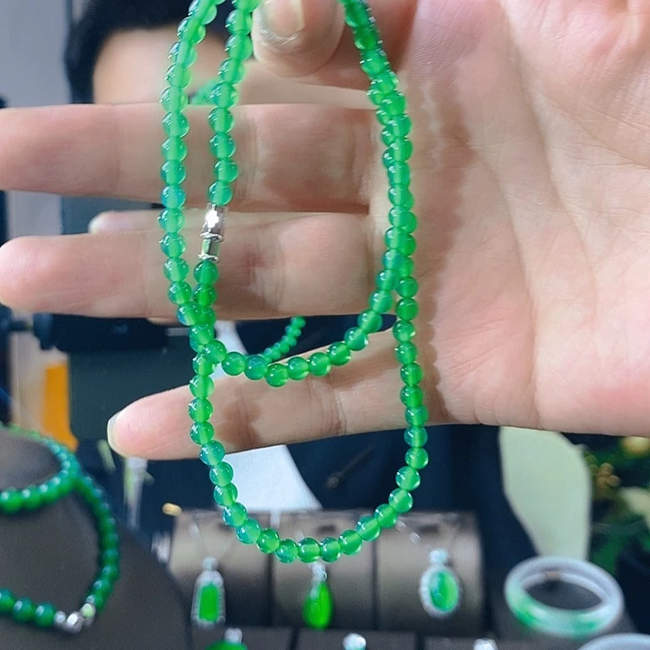 玛瑙/玉髓颈饰银S925镶嵌