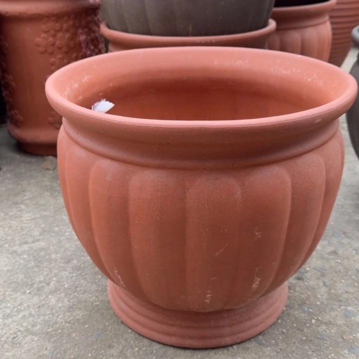 花盆紫砂口35高 30