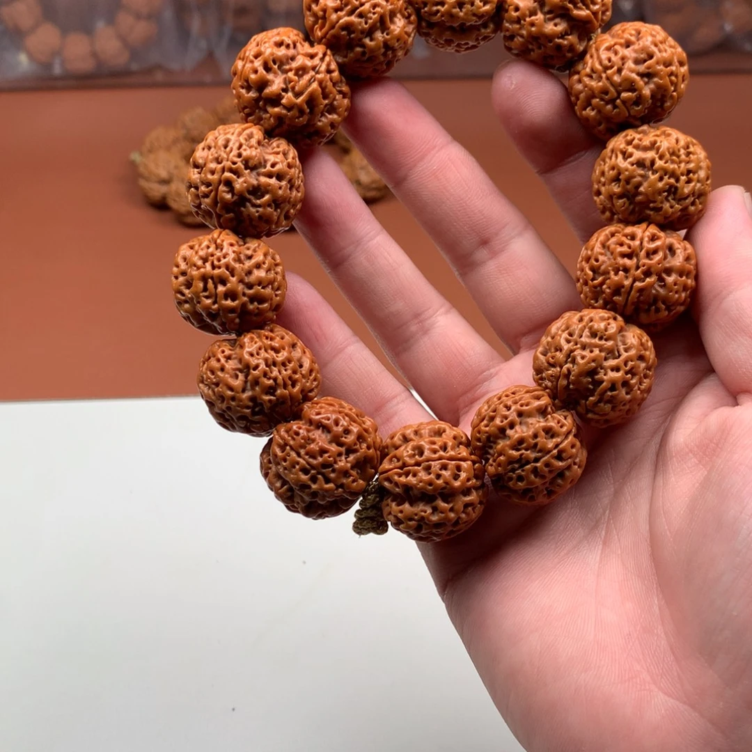 手串金刚菩提24.5+梅花蜂王福利