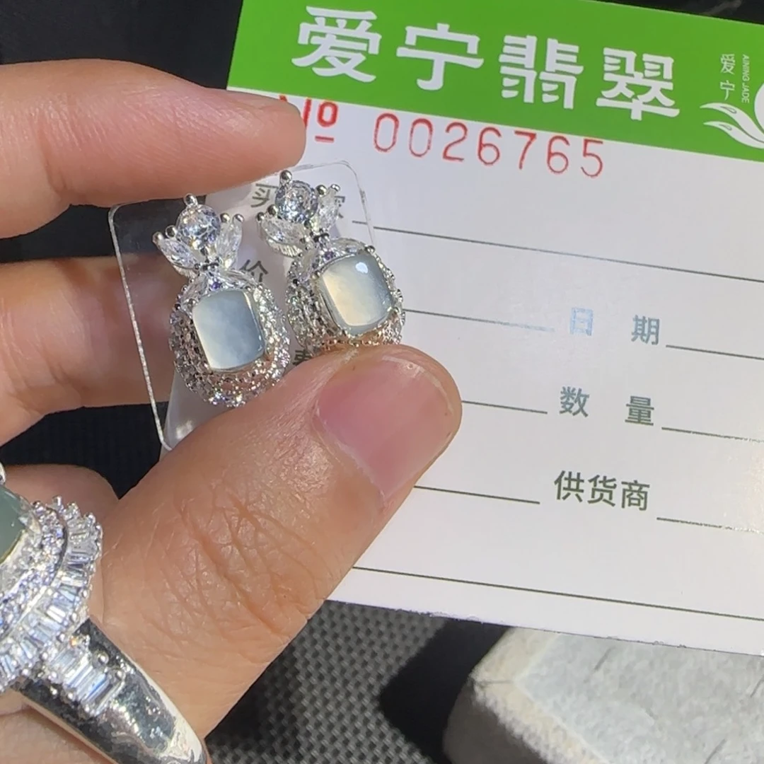未镶嵌戒指翡翠J*?翡翠