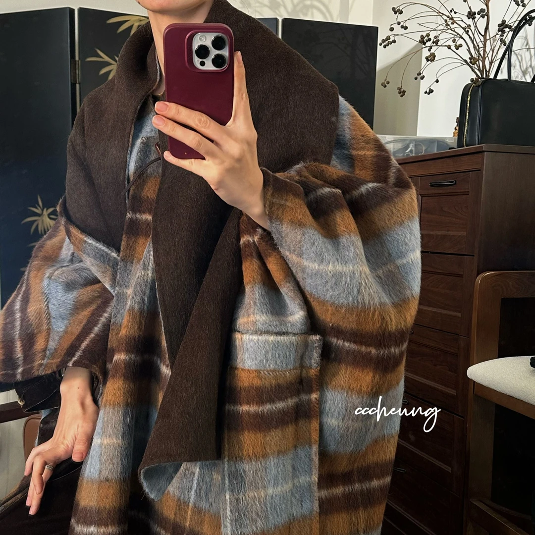 【喜一兮】双面绵羊毛斗篷毛呢宽松中长款格子大衣复古5DD-A8263