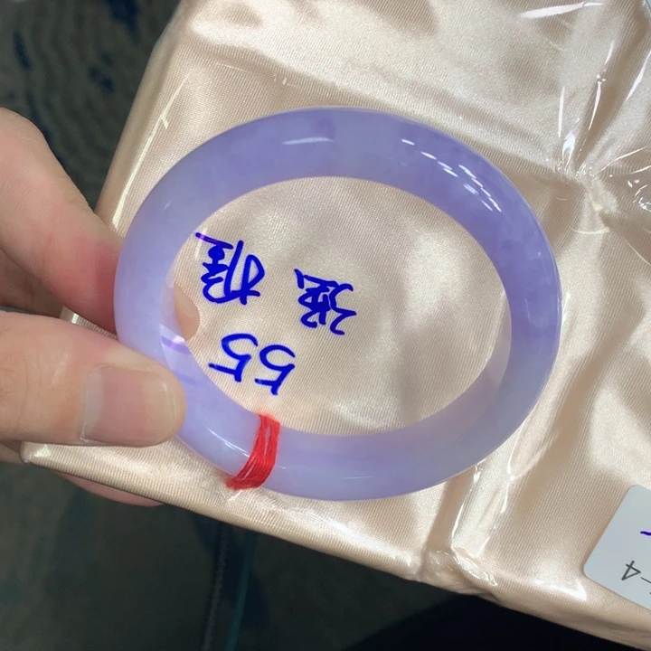 是****翡翠未镶嵌手镯翡翠