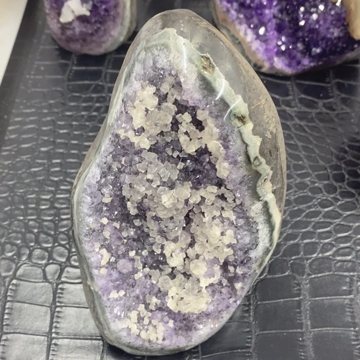 未镶嵌珠宝半成品紫晶