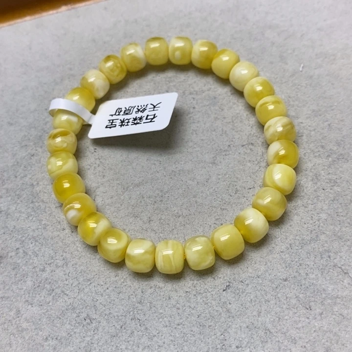 蜜蜡未镶嵌裸石串