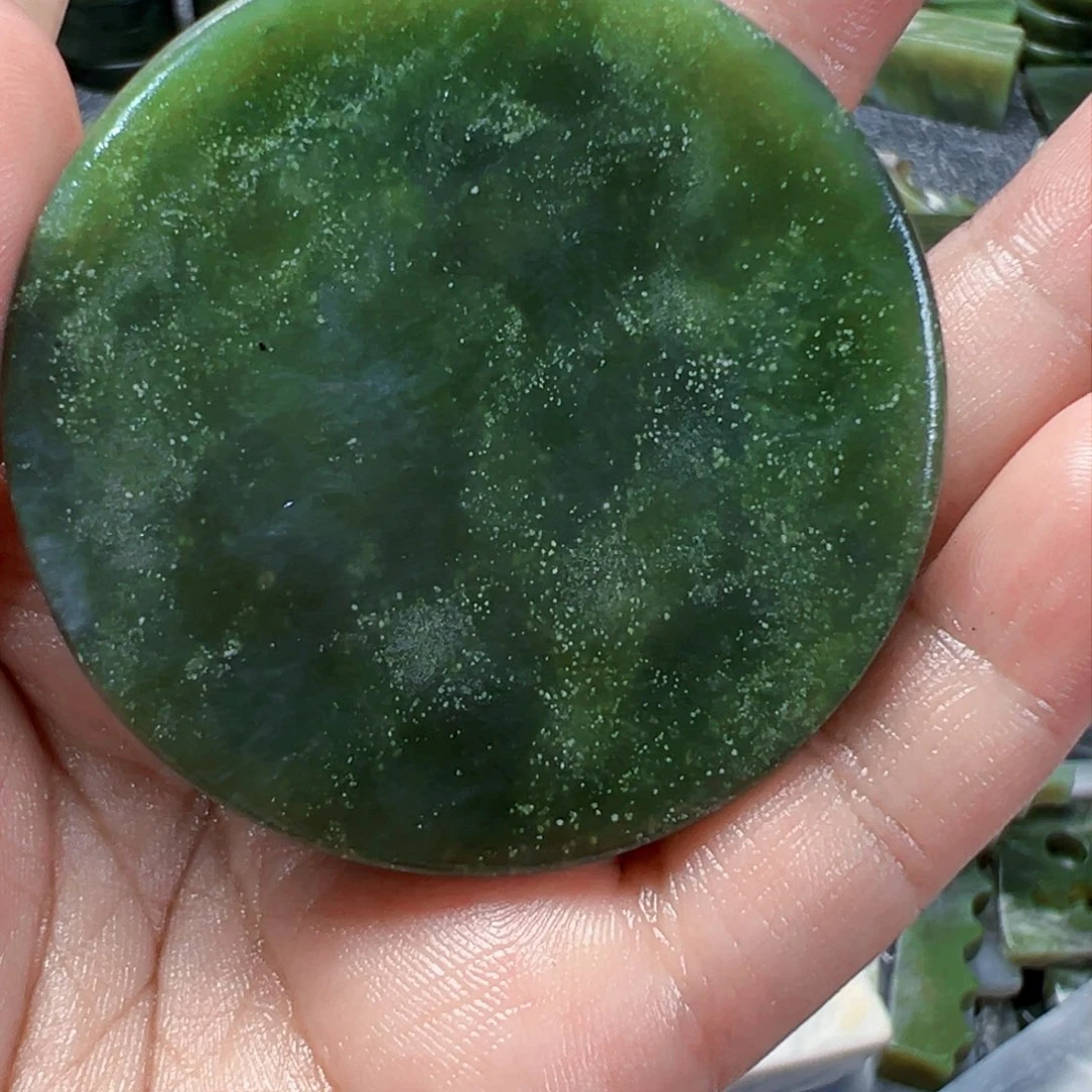 和田玉（糖玉）未镶嵌珠宝半成品无*雨