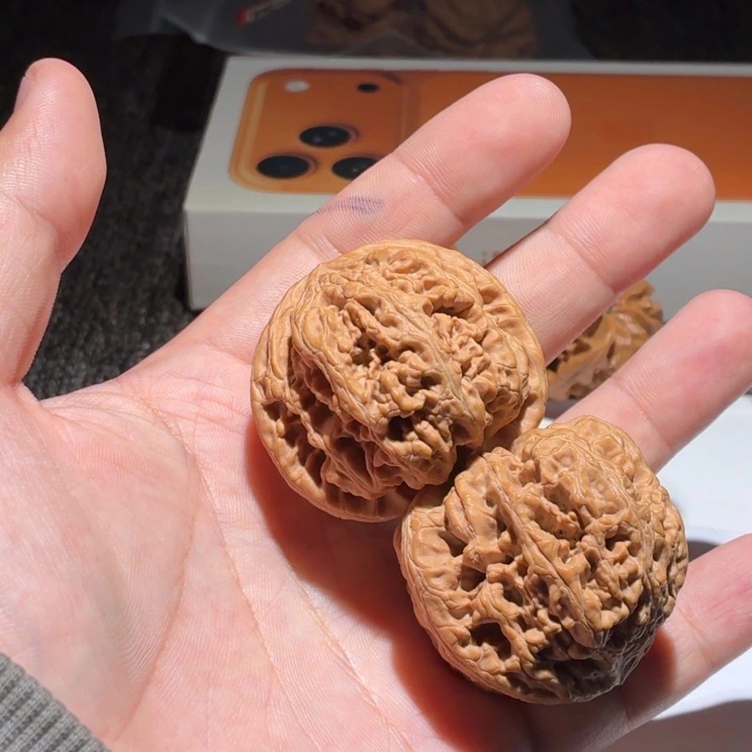 咱***名猴头核桃吊坠467875433