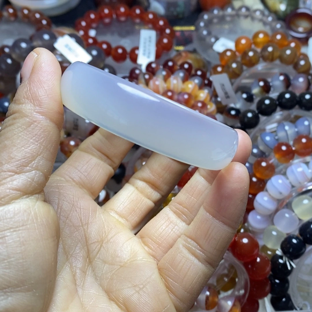 玛瑙/玉髓未镶嵌手镯