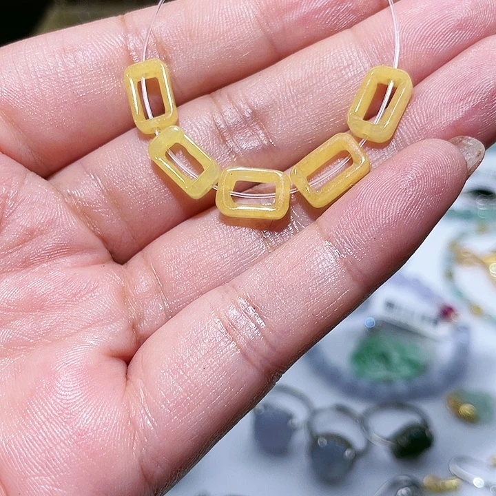 翡翠未镶嵌颈饰天然翡翠