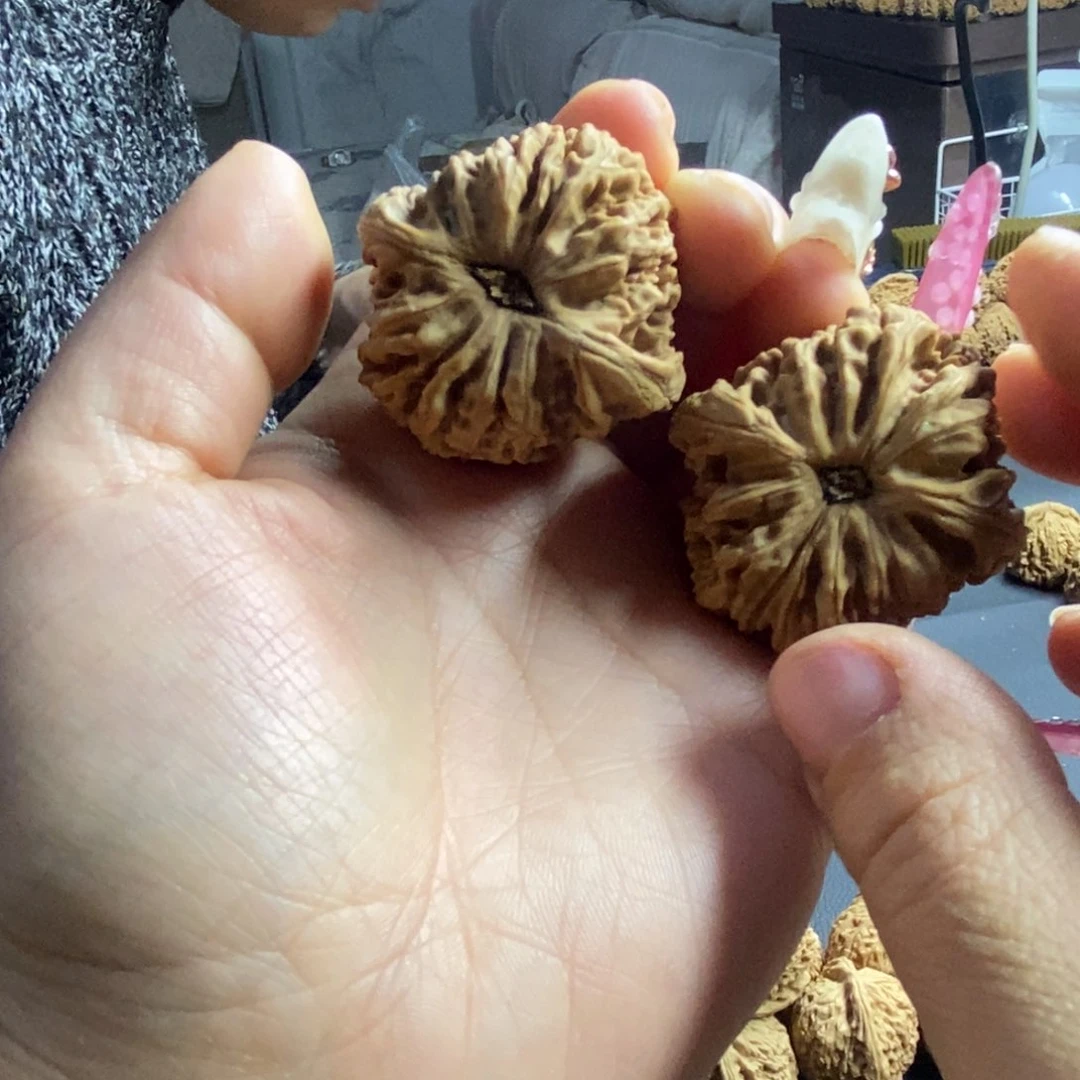 文玩核桃吊坠海*南疆的姜黄