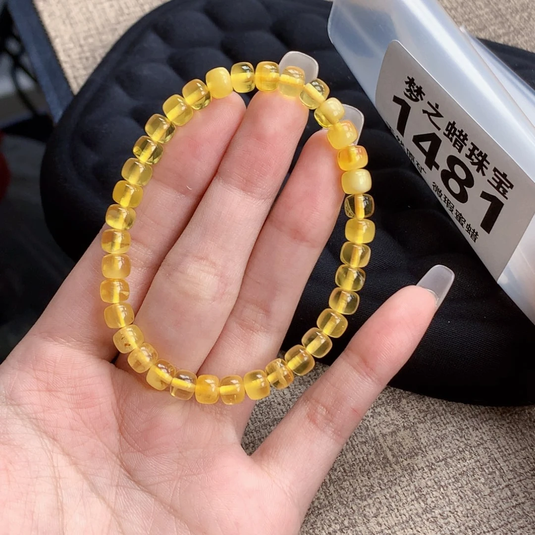 蜜蜡未镶嵌珠宝奇石6