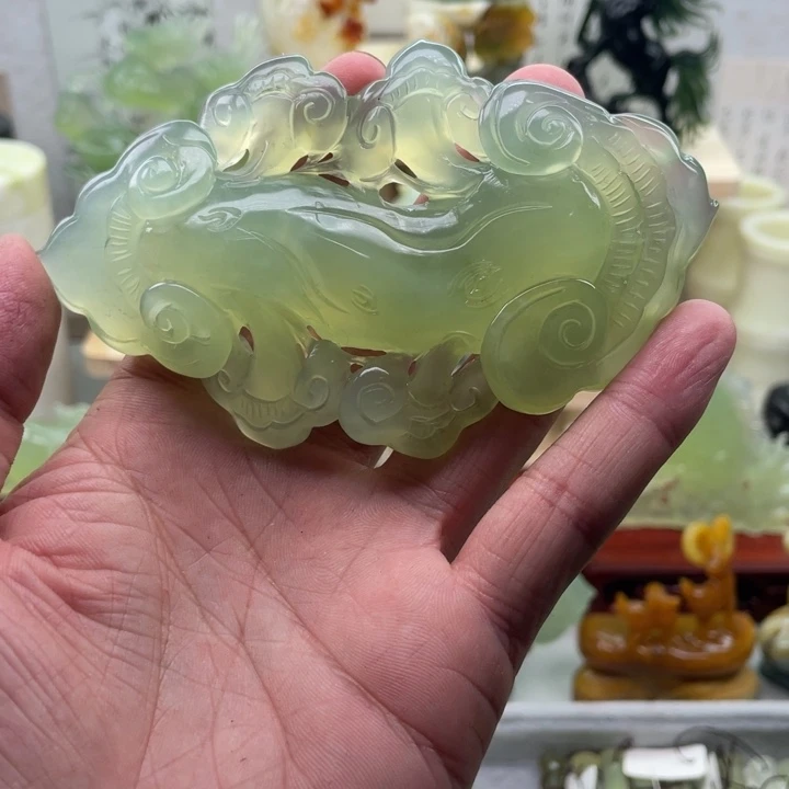 蛇纹石玉未镶嵌四大名玉手把