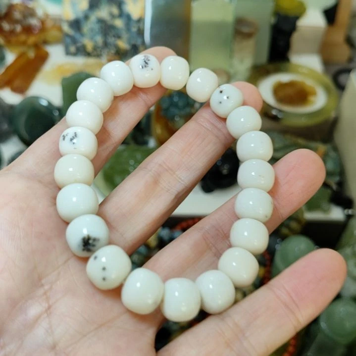 和田玉未镶嵌珠宝奇石手串手串手串