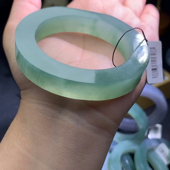 定制翡翠未镶嵌天然翡翠