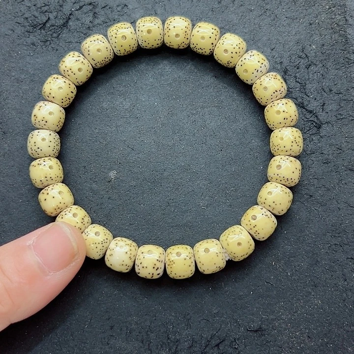 星月菩提吊坠98尺寸