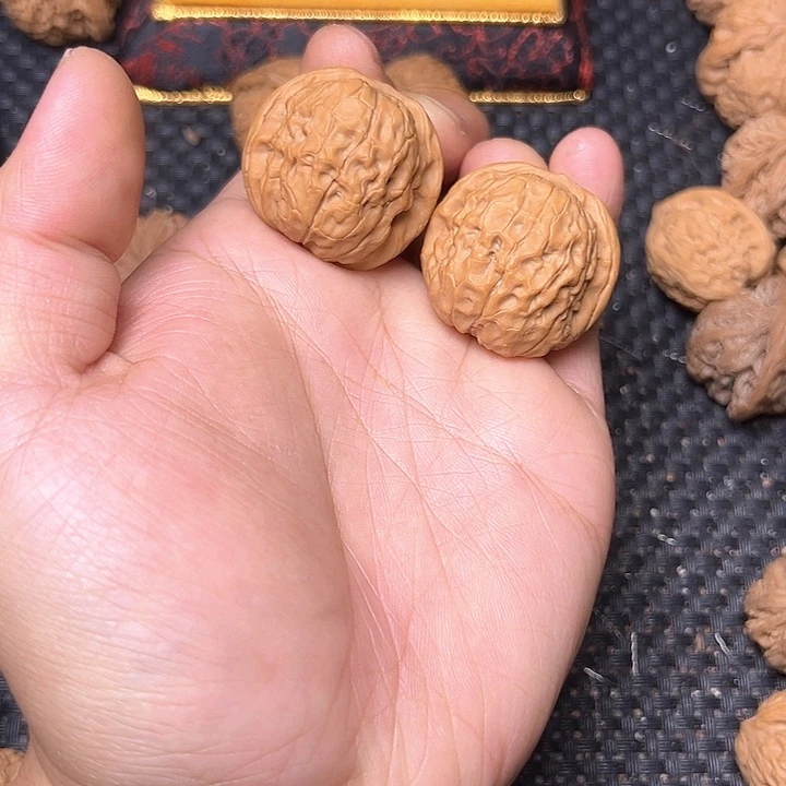 文玩核桃吊坠甲骨文