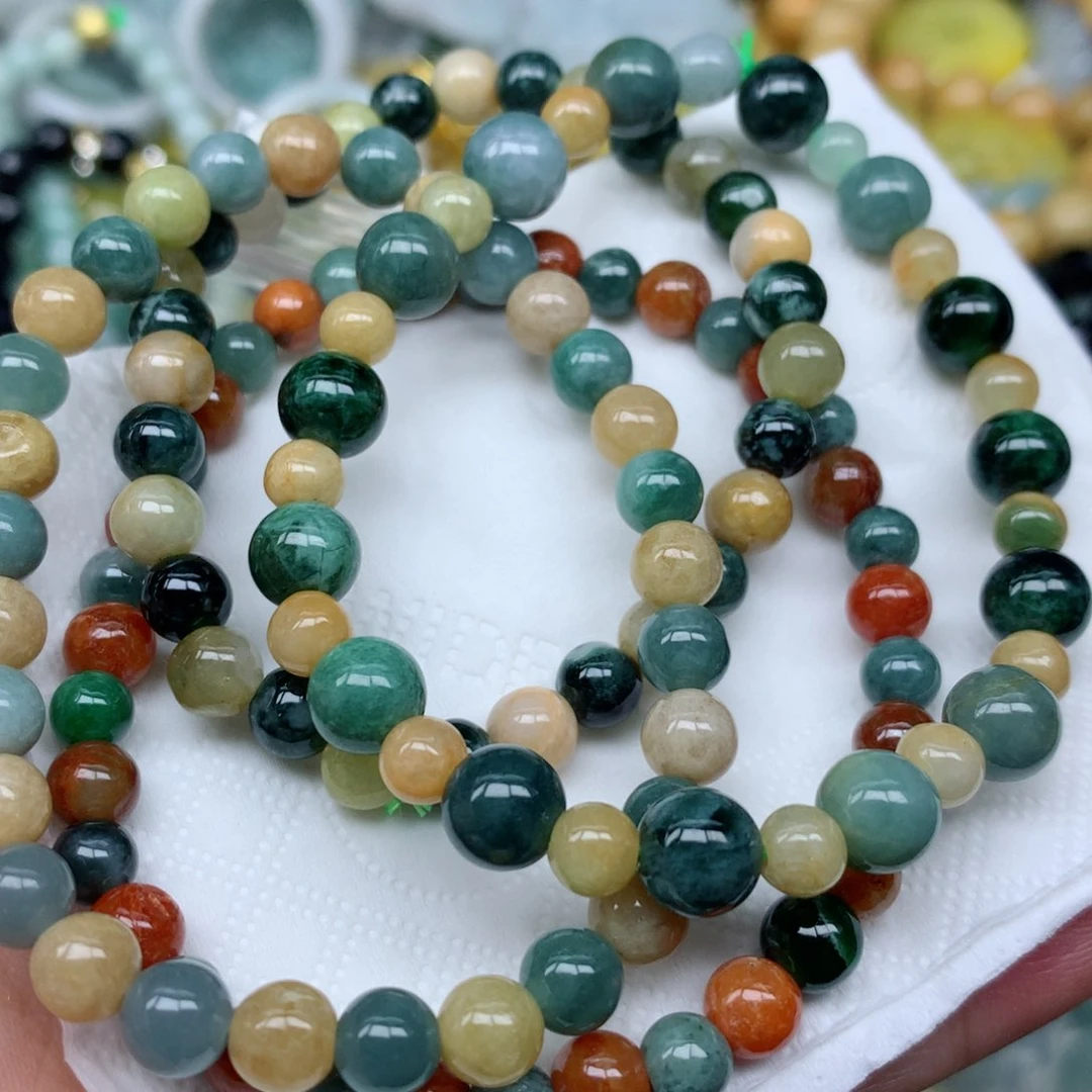 颈饰未镶嵌翡翠手串