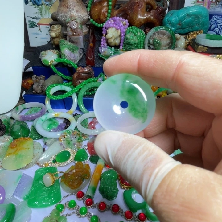 吊坠滴血莲花菩提