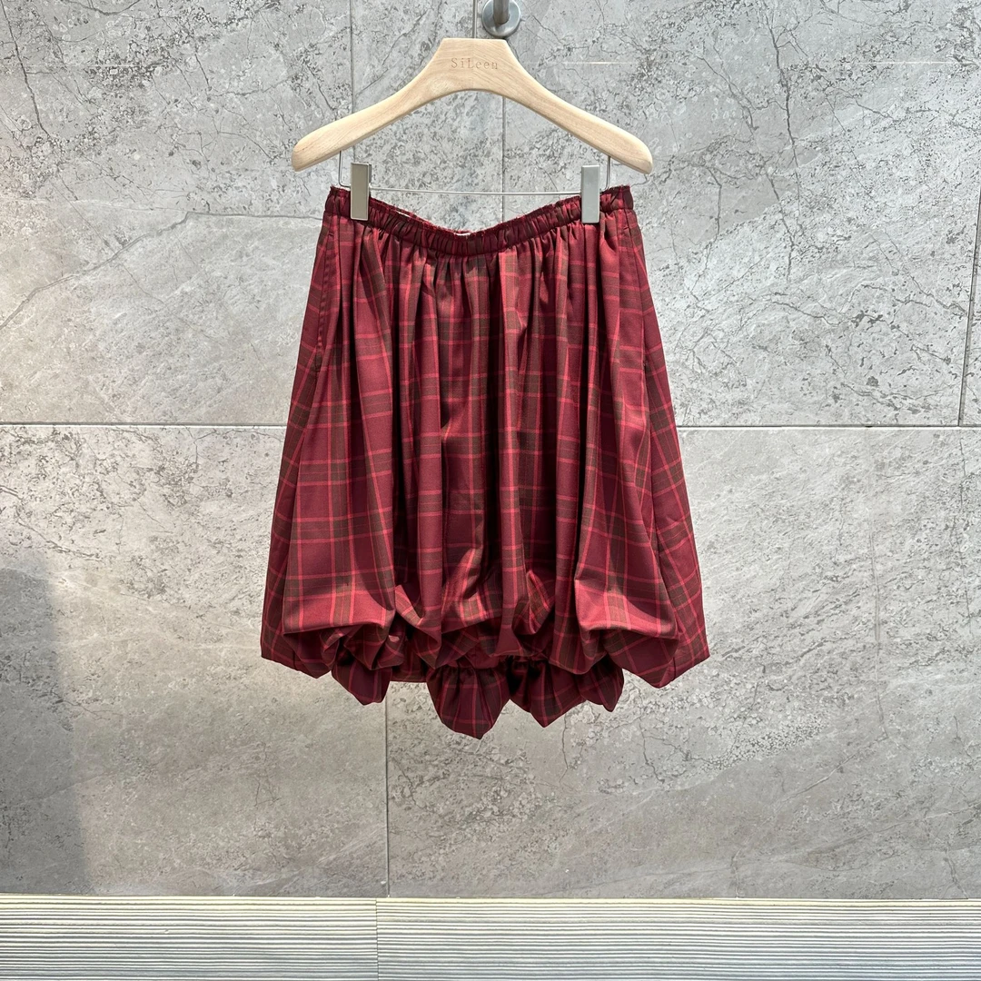 【AVVENN】设计师品牌25年春新品红色中裙AL11503741