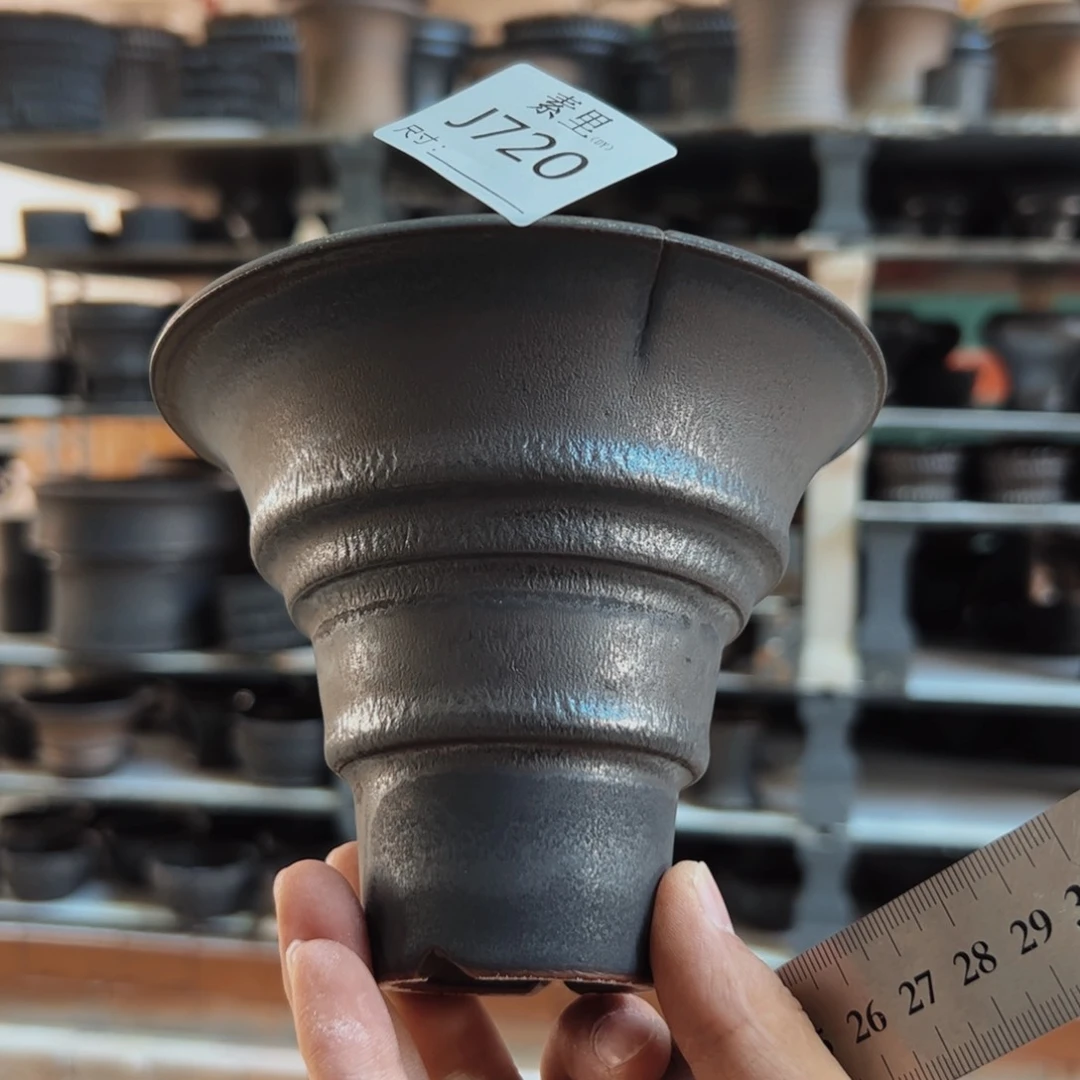 景德镇手工素里娜*燃口12.8高9.5瑕疵