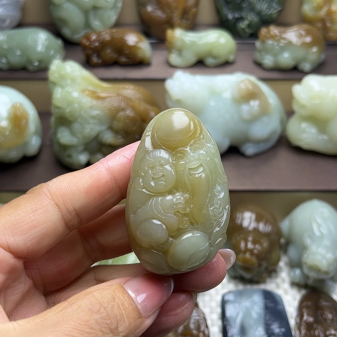 和田玉未镶嵌挂件