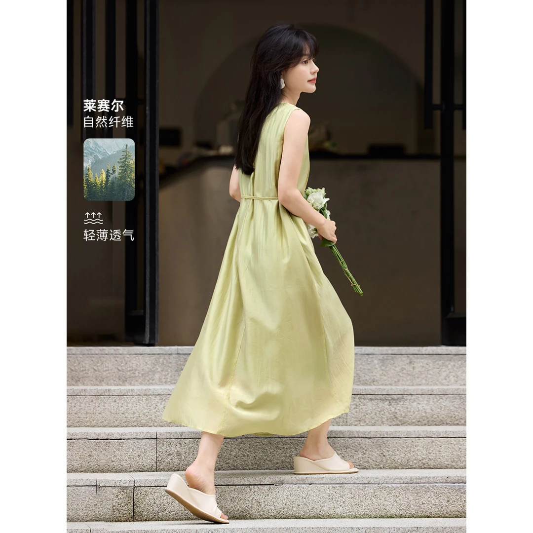 沫晗依美【绿染春痕】莱赛尔飘逸琴褶无袖连衣裙25夏度假风背心长裙
