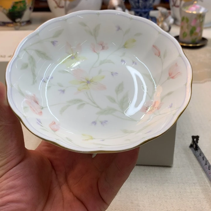 紫砂金瓷阁精品瓷器店