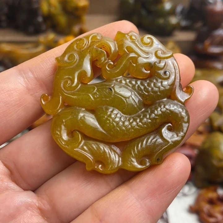 蛇纹石玉未镶嵌颈饰137