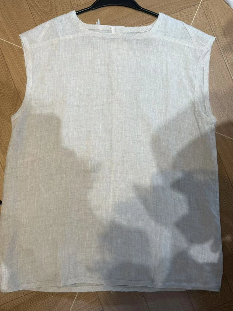 “自洽且平静”无花重工气质亚麻减龄短袖-617