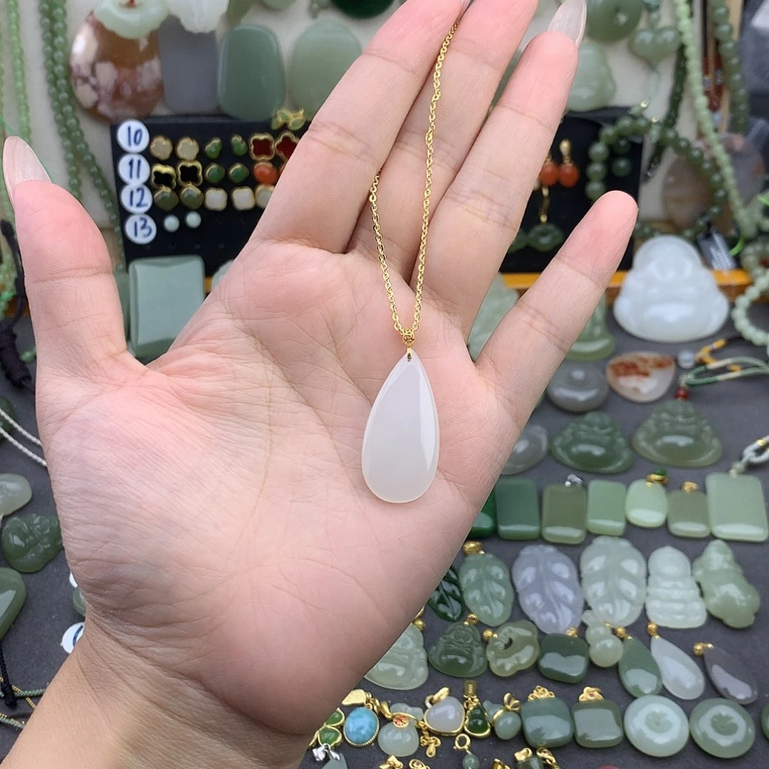 和田玉18K金镶嵌吊坠(不含链)