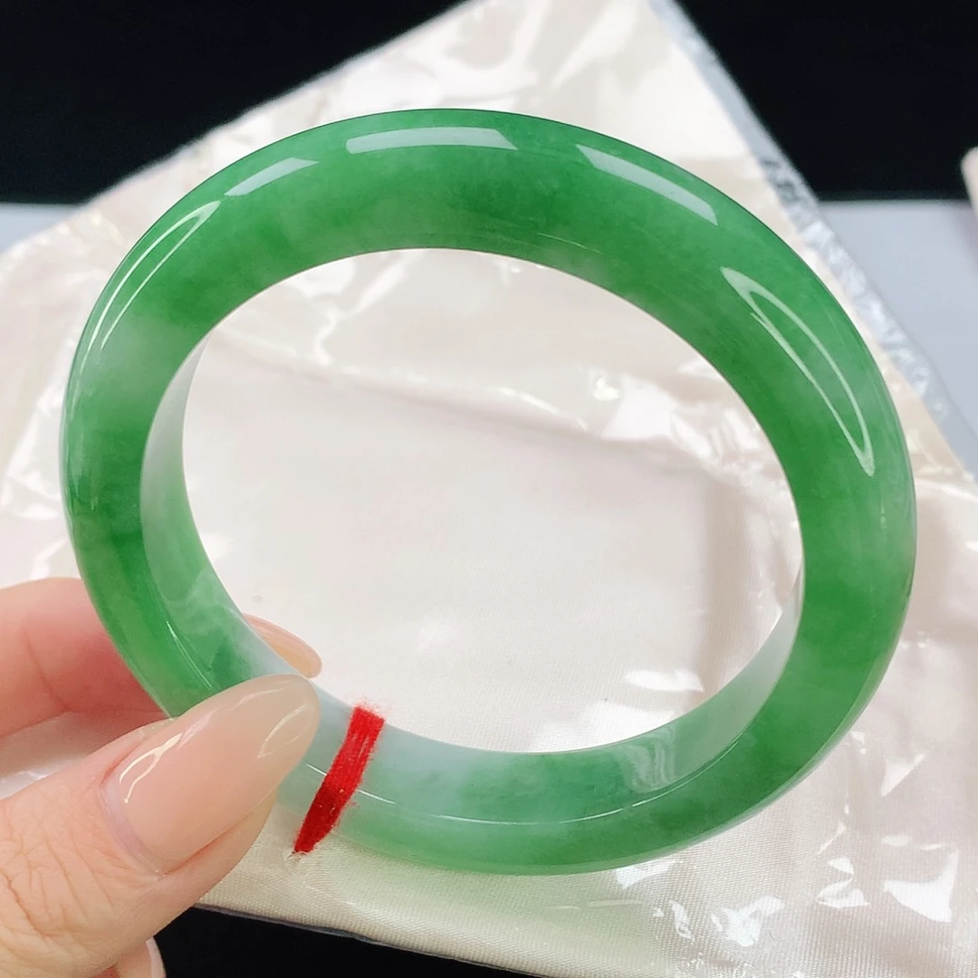 未镶嵌手镯翡翠60.8圈口