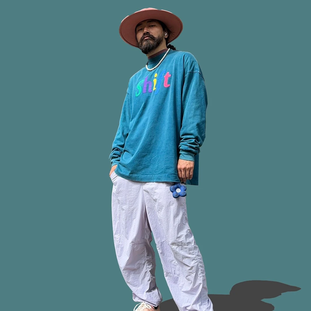 310克时尚简约设计彩色字母印花长袖套头卫衣 3038